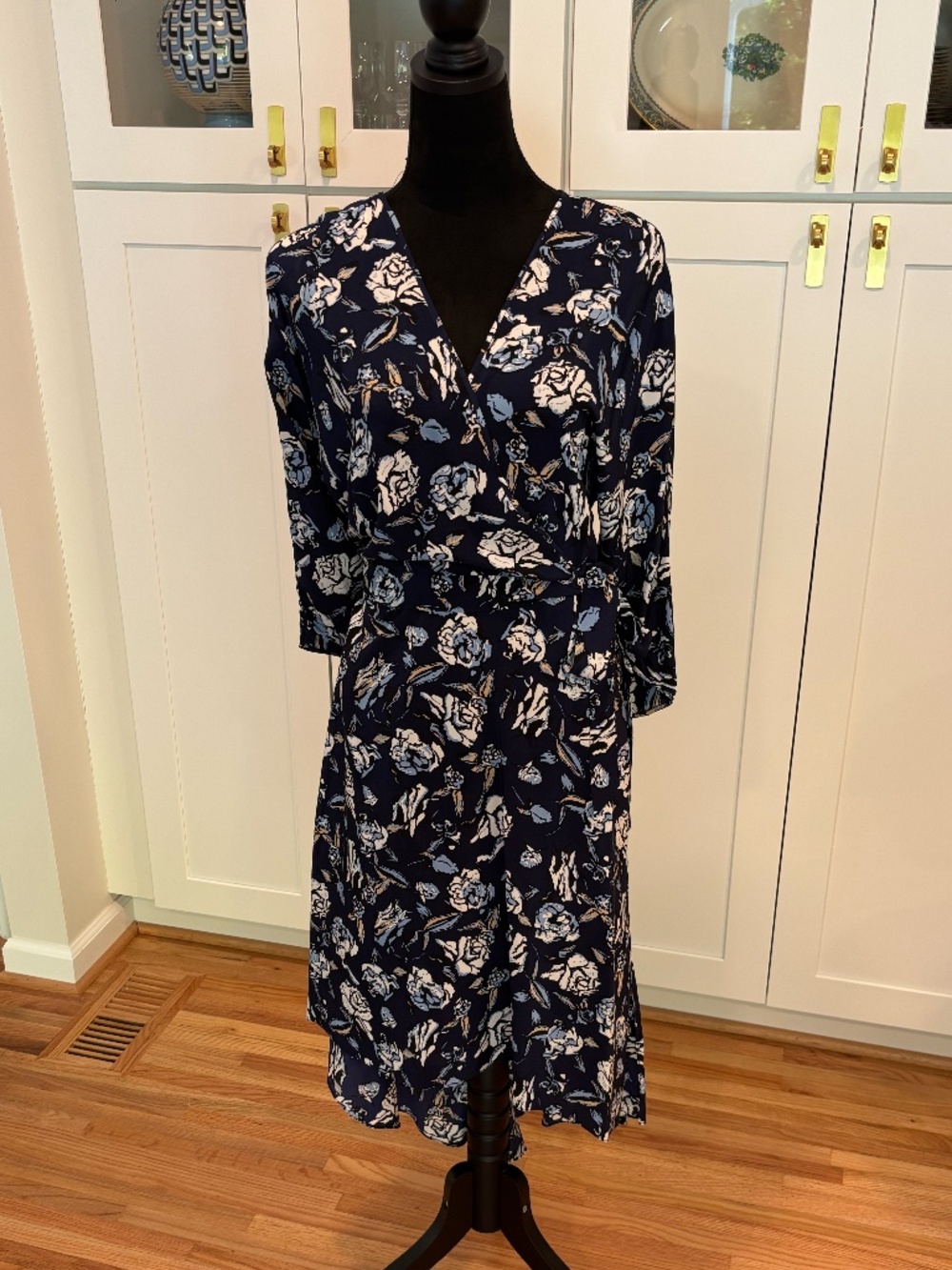 Diane von Furstenberg Silk Wrap Dress | Navy Floral | Timeless Classic | Size S